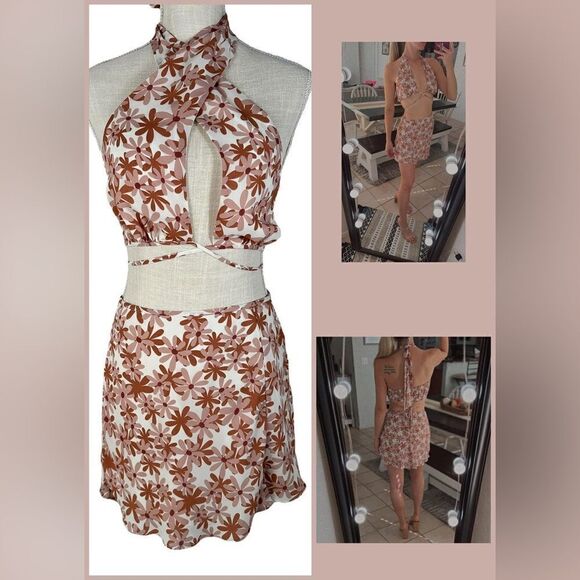 Le Lis Feminine Pink & Nude Tan Daisy Print Skirt Set - Picture 4 of 14